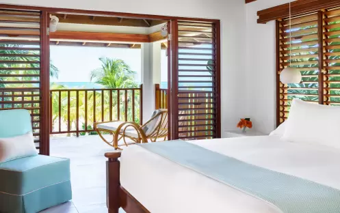 Couples Swept Away-Beachfront Verandah Suite_2_443 Couples Swept Away-Beachfront Verandah Suite_2_443
